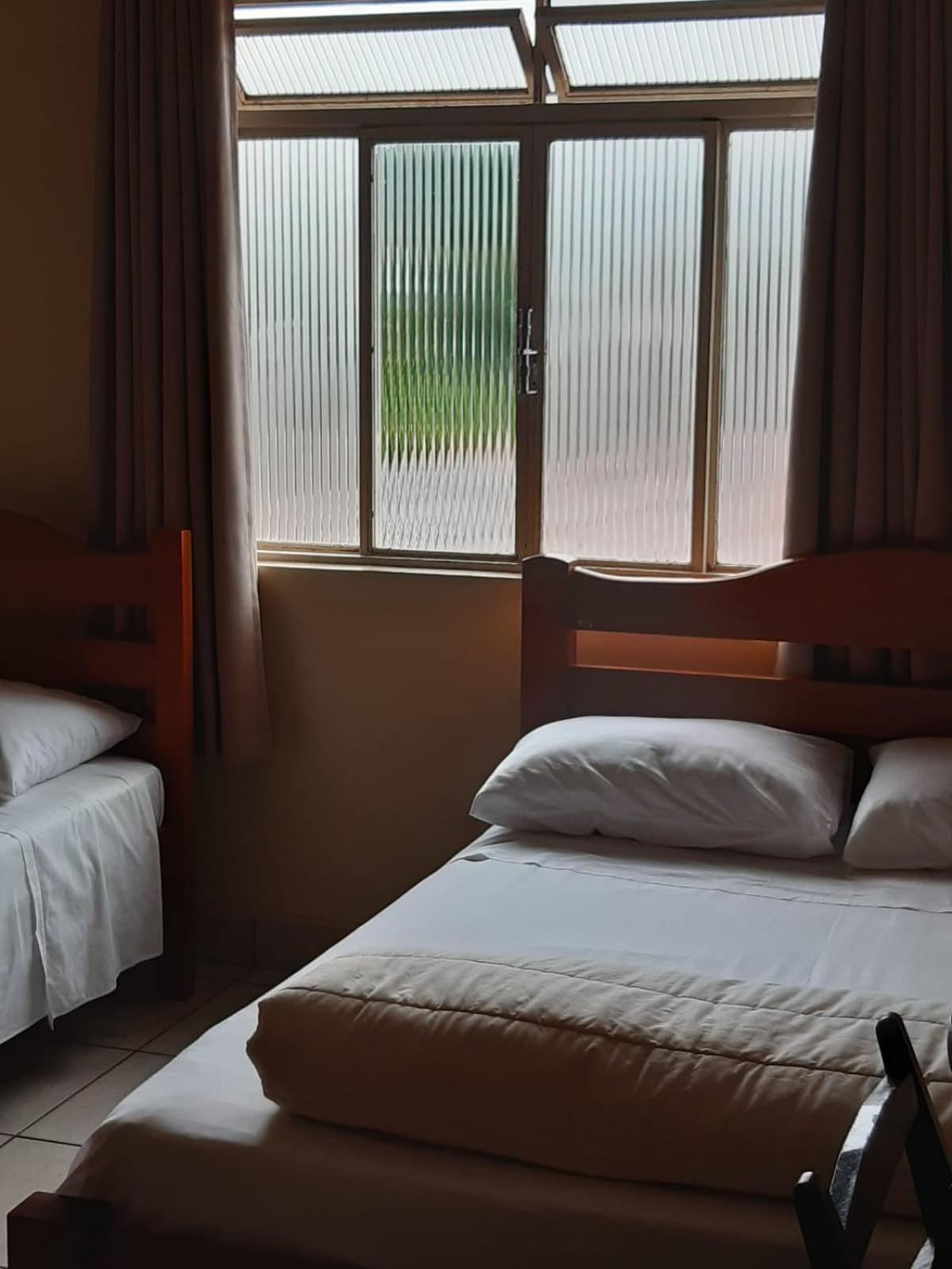 Hotel Faisca Mariana Esterno foto