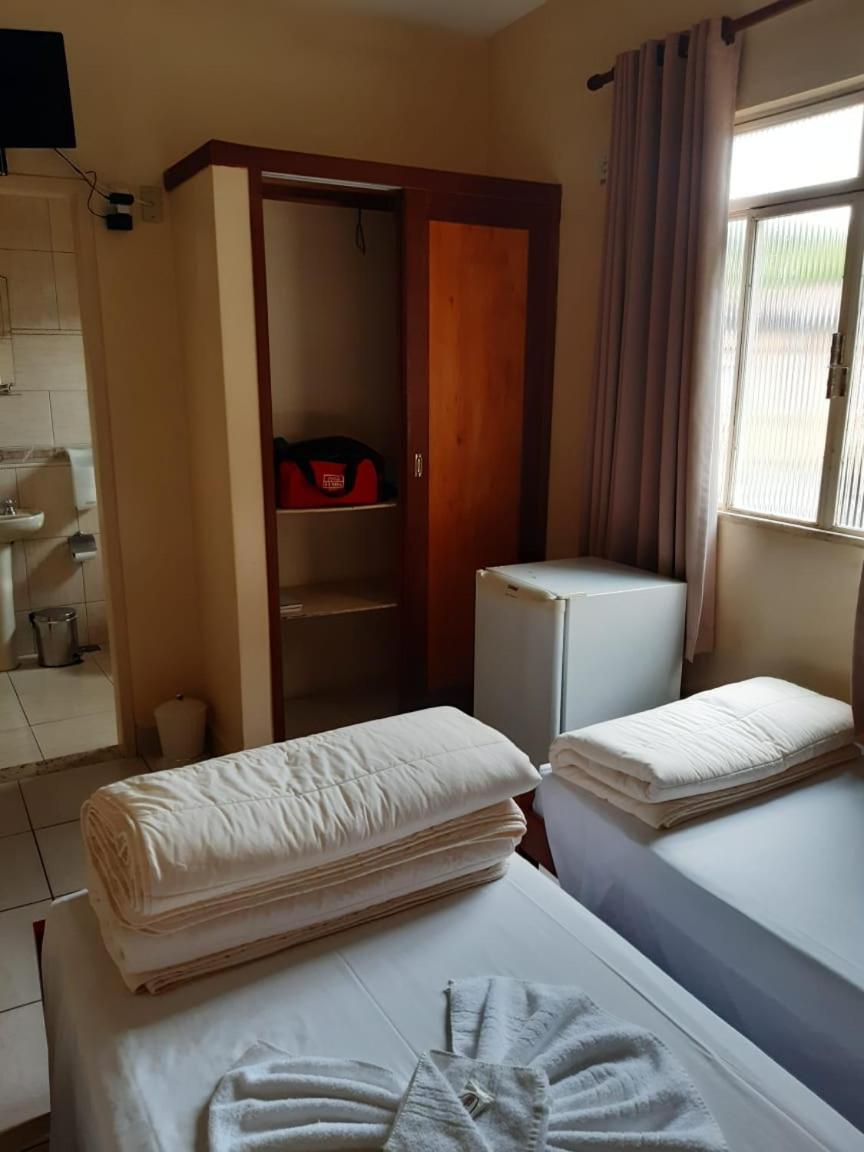 Hotel Faisca Mariana Esterno foto